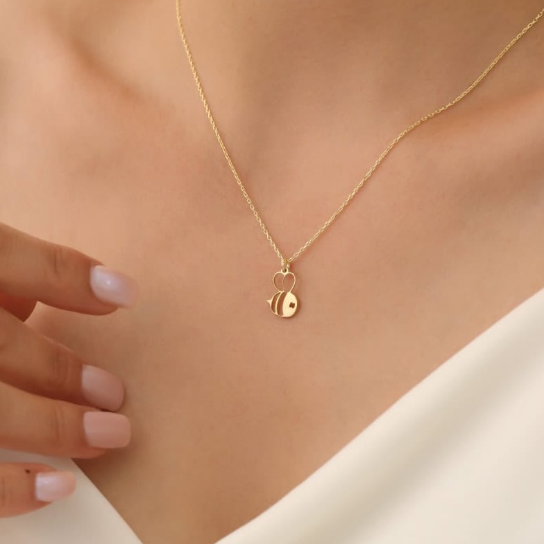 925 Ayar Gümüş Minimal Sevimli Arı Kolye