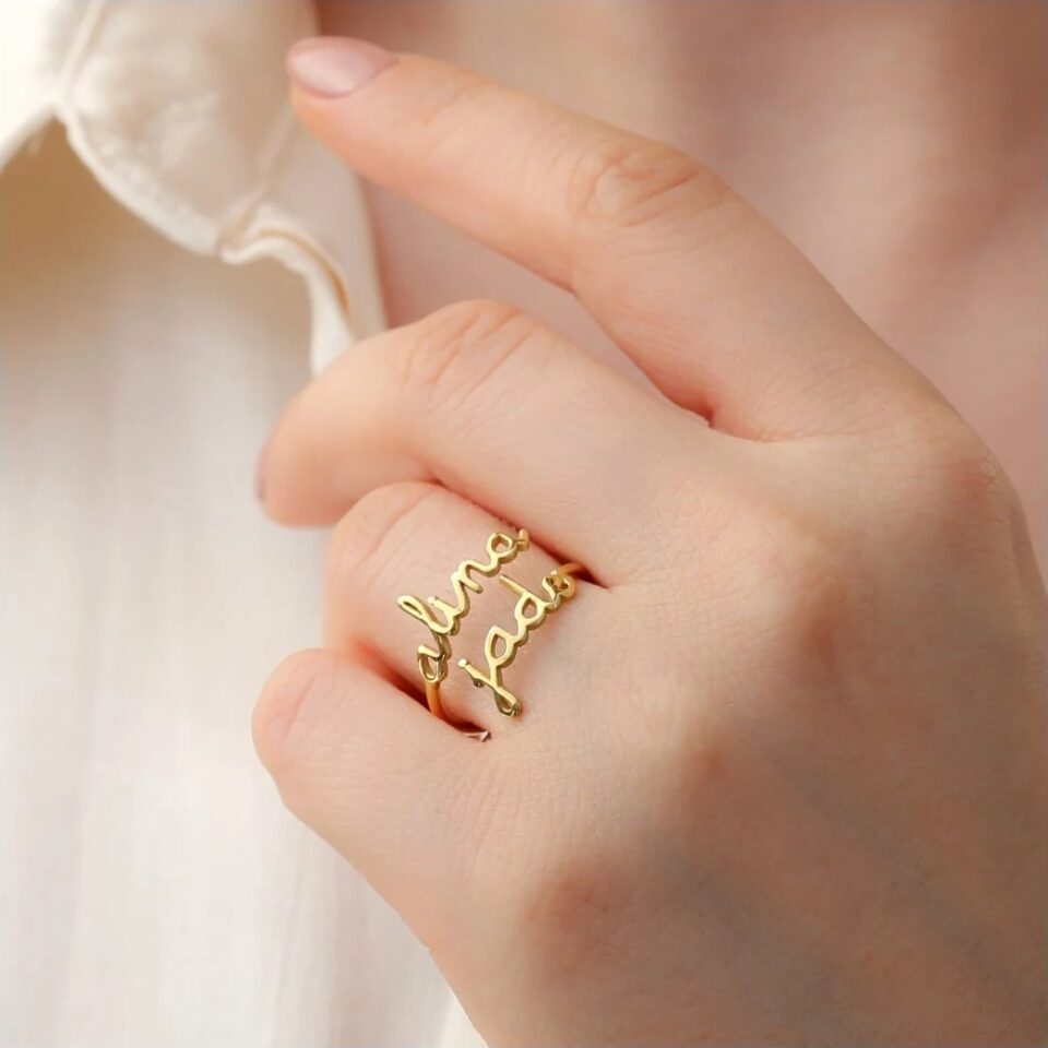 925 Ayar Gümüş Kişiye Özel İsim Detaylı Yüzük