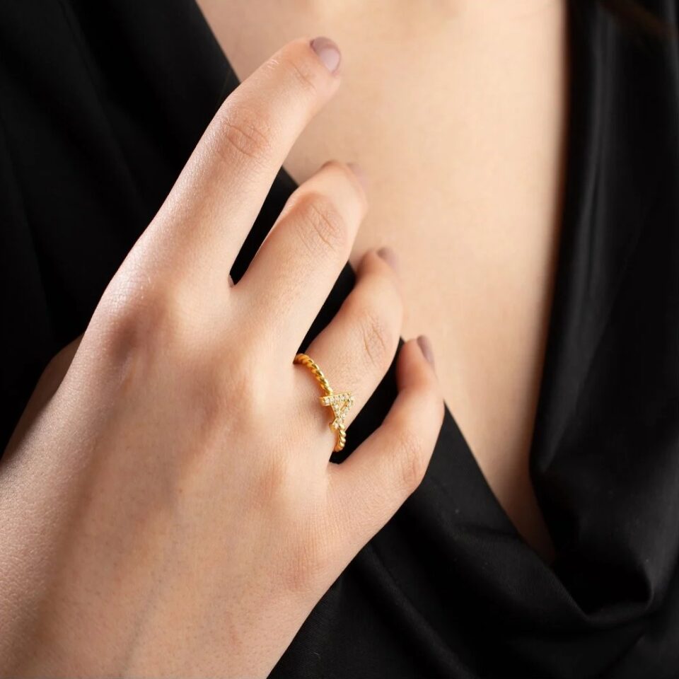 925 Ayar Gümüş Kişiye Özel Harf Detaylı Yüzük